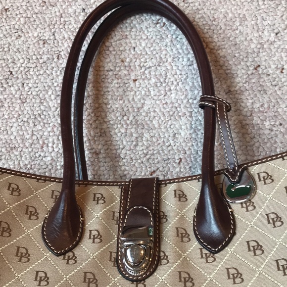 Dooney & Bourke Logo Tote Bag - Picture 5 of 10